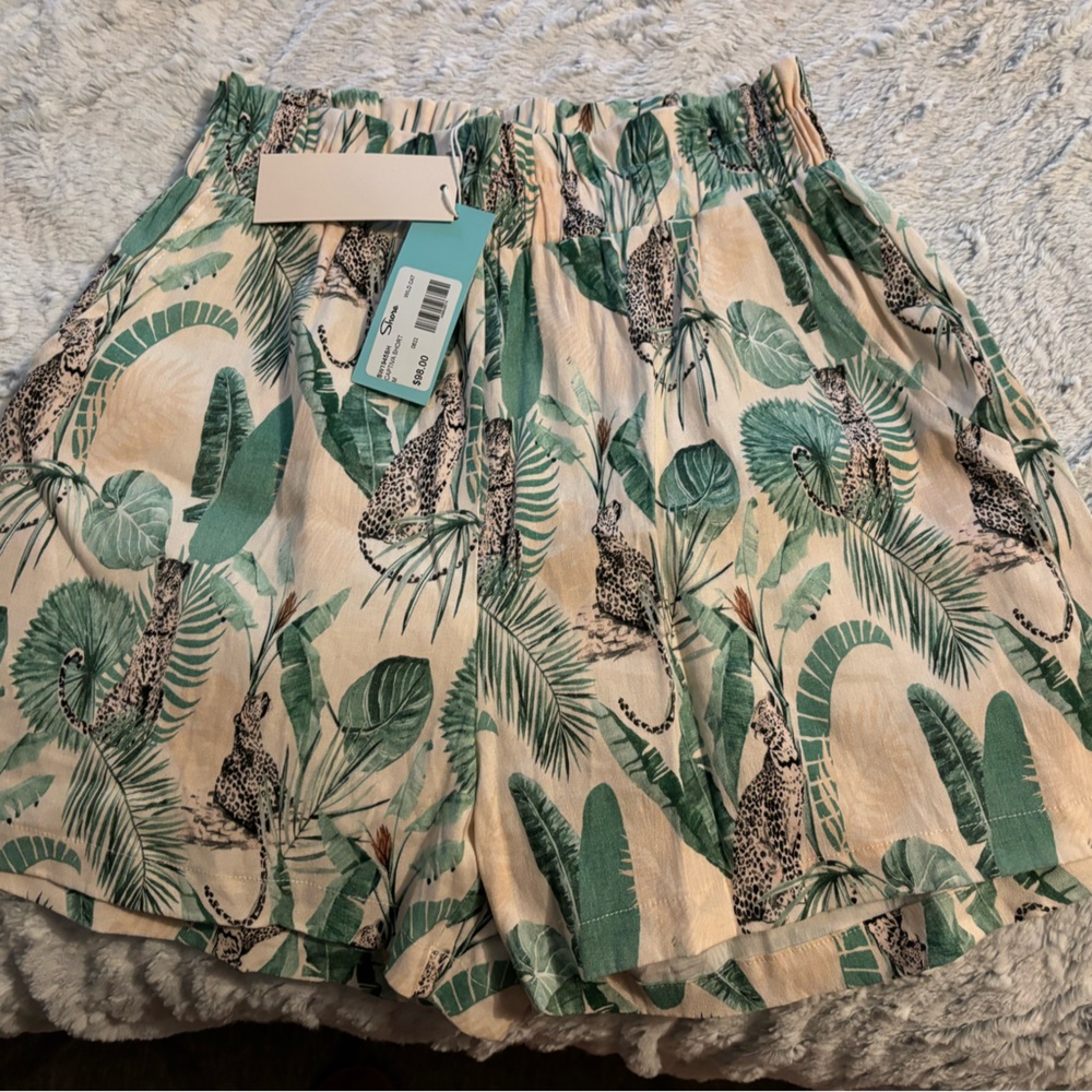 Shore Brand High waisted Captiva Shorts Wildcat print NEW WITH TAGS